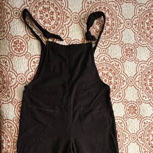 Billabong pull on overalls / jumpsuit, black cotton size small